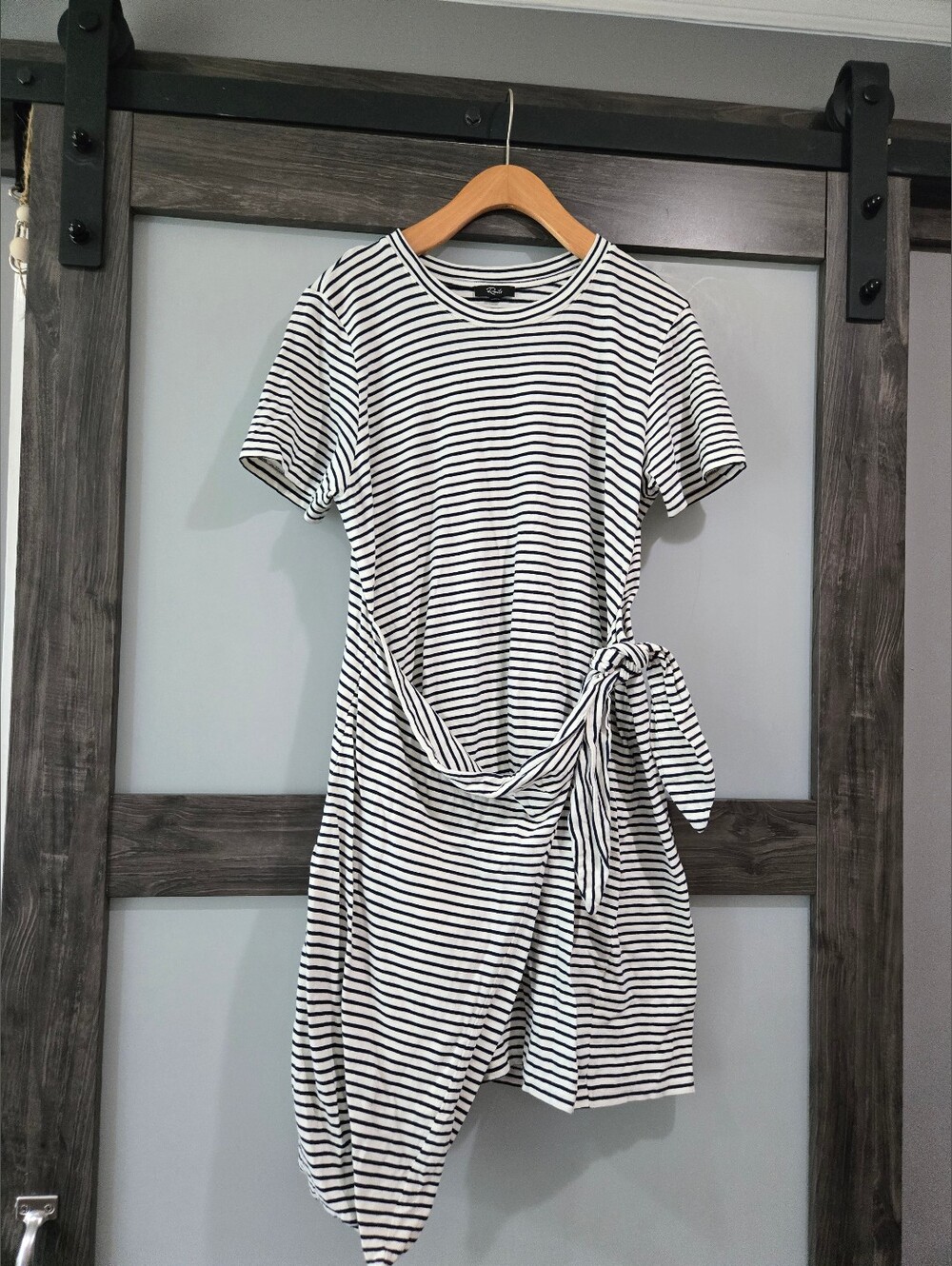 Rails Edie Faux Wrap T Shirt Dress Size M Ivory Navy Micro Stripe Short Sleeve